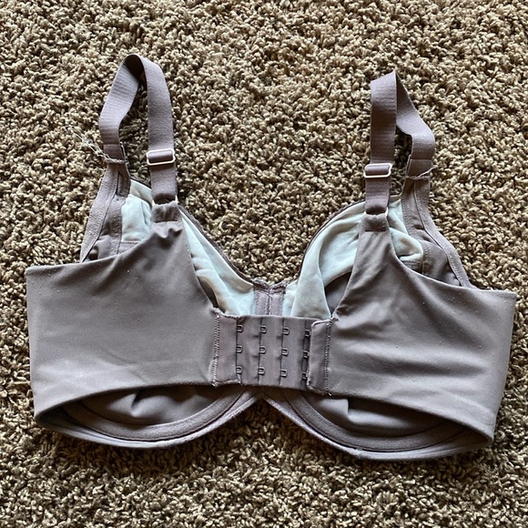 Lilyette Unlined 34DDD bra - Picture 3 of 8